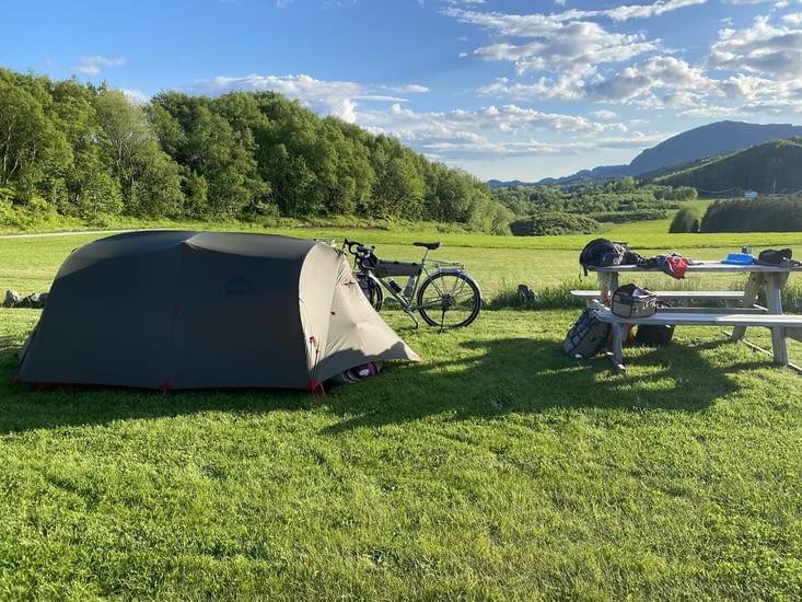 Toujours des lumières incroyables dans ce camping champêtre.