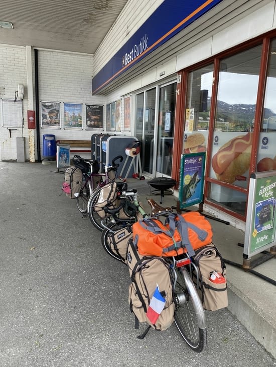 Une station, comme mille autres, à Sandnessjøen