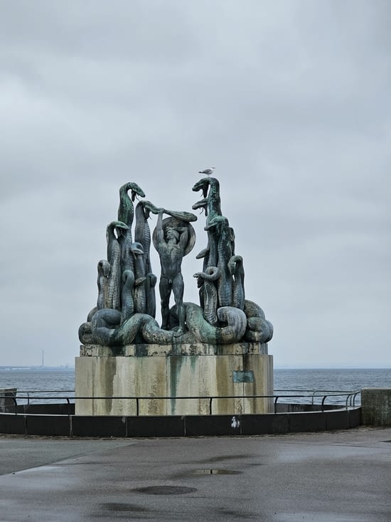 Au bout de la jetée