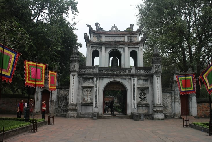 L'entrée du temple de la littérature