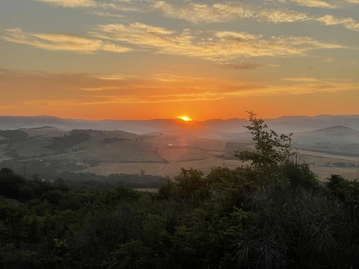 5h54, vers l’Est c’est le lever de soleil !