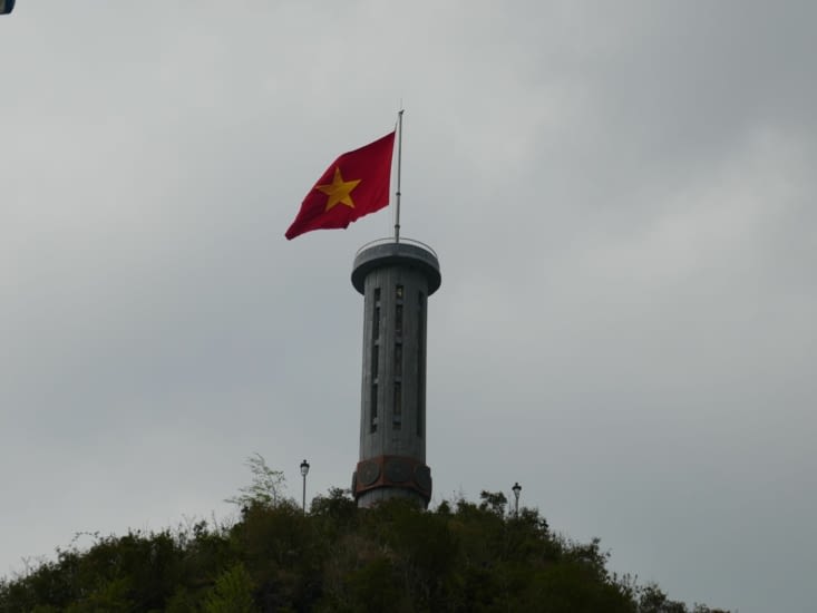 La flag tower