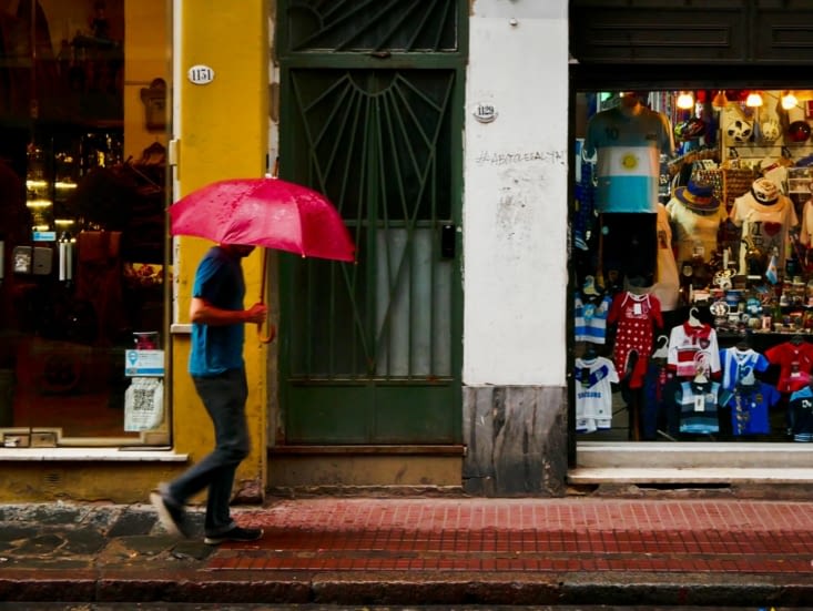 San Telmo, de la couleur malgré la pluie